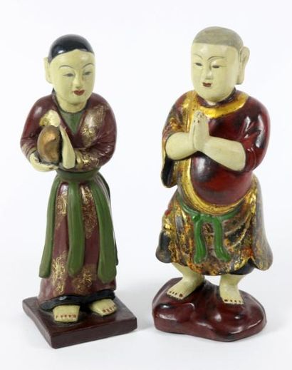 VIETNAM Couple de personnages en bois polychrome et or XIXème siècle Haut: 37 cm