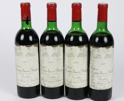null Château MOUTON BARON PHILIPPE, 1970 4 bouteilles (3 haute épaule, 1 légerement...