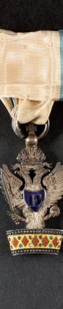  Ordre de la Couronne de Fer, institué en 1805, modifié en 1815. Insigne de chevalier,...