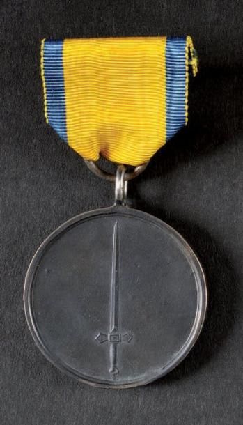 null Ordre de la Couronne de Fer, institué en 1805, modifié en 1815. Médaille de...