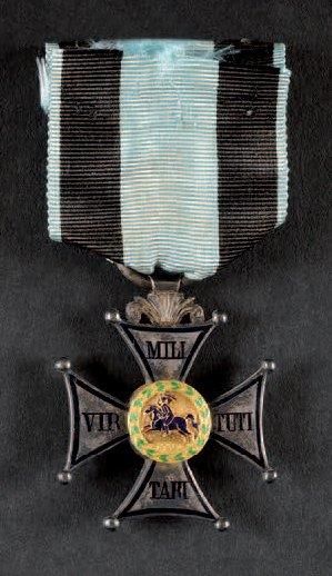  Ordre du Virtuti Militari, créé en 1792. Croix de 5ème classe. Croix en argent à...