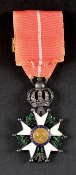 null Ordre de la Légion d'honneur, institué en 1802. Etoile de chevalier d'époque...