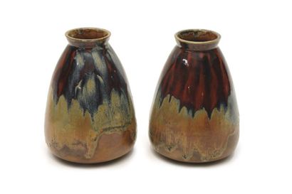 Montigny sur Loing - Atelier de Georges Petit Paire de vases de forme ovoïde en grès...