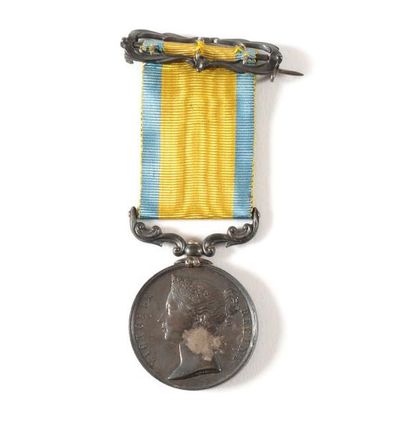GRANDE-BRETAGNE MEDAILLE DE LA BALTIQUE, instituée en 1856. Médaille par Wyon. En...