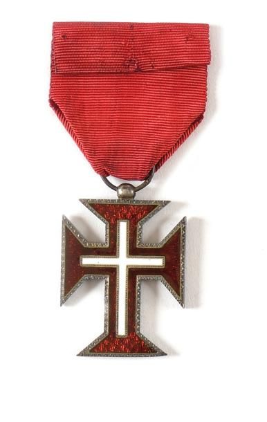 PORTUGAL ORDRE DU CHRIST, fondé en 1319. Croix de chevalier. Argent, vermeil et émail....