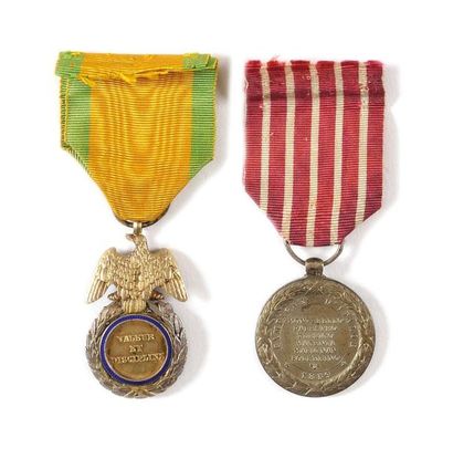 France MEDAILLE MILITAIRE, instituée en 1852. Médaille militaire du 2ème type. Vermeil...