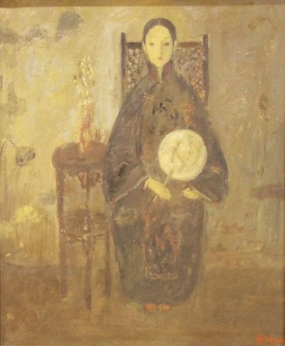 JIA JUAN LI (Née en 1960) Portrait à l'éventail Huile sur toile Signée en bas à droite...