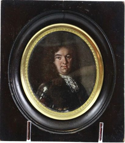 Ecole FRANÇAISE vers 1720 Portrait présumé de Monsieur, Frère du Roi, en buste vers...