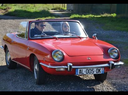 1969 FIAT 850 Chassis n° 61378 
Carte grise franeaise 

La Fiat 850 Spider est due...