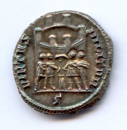 null "GALERE (293-305) Argenteus "les Tétrarques" frappe à Rome (S). (3,14 g) Cohen...