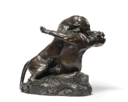 Georges GARDET (1863-1939) Combat de lionnes Bronze à la cire perdue Signé sur la...
