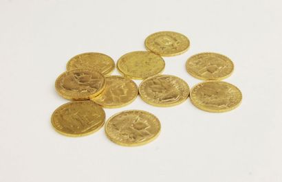 null LOT DE PIECES en or jaune composé de pièces de 20 Francs et de Napoléon. Poids...