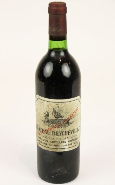 null Château BEYCHEVELLE Saint-Julien 1974 1 bouteille Base goulot, étiquettes t...