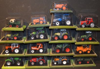 null 145 Miniatures au 1/ 43 Tracteurs agricoles
