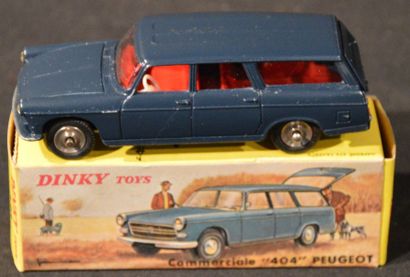 DINKY TOYS Peugeot 404 Commerciale (525)