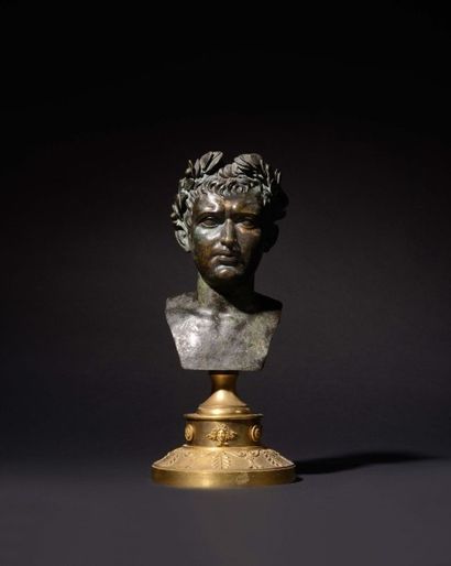 null Buste présumé de «l'Empereur romain Néron»
En Bronze patiné sur piédouche en...