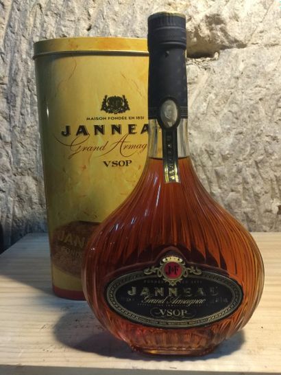 null 1 BLLE SA GRAND ARMAGNAC JEANNEAU Très belle/en boite métallique