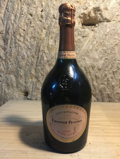 null 1 BLLE SA CHAMPAGNE LAURENT PERRIER ROSE Très belle