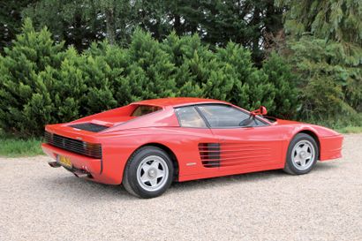 null 1987 FERRARI TESTAROSSA MONO-RETRO (Monospecchio)
Châssis n° ZFFTA17S000065571
Carte...