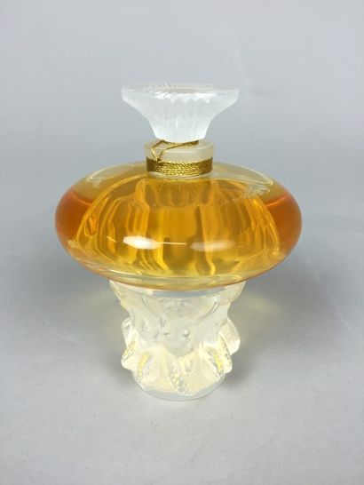 LALIQUE FLACON de collection « Les sirènes », cristal sculpté et mouluré édition...