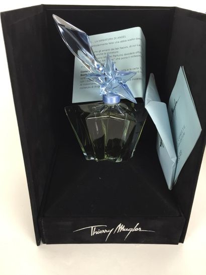 Thierry MUGLER FLACON de parfum "Etoile comete" collection couture. Edition limitée,...