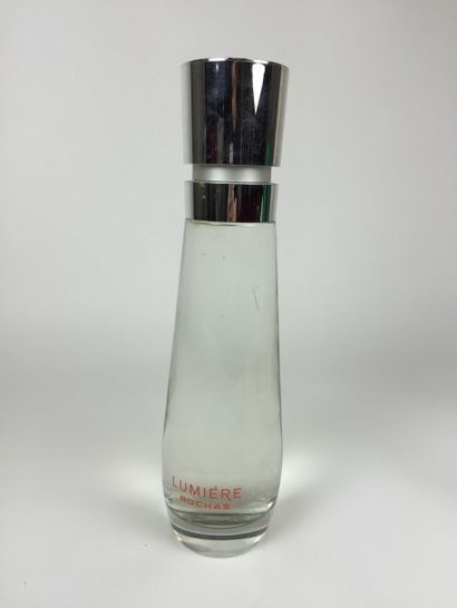 ROCHAS Grand FLACON - FACTICE "Lumière" en verre. Contenant du liquide. H : 46 c...