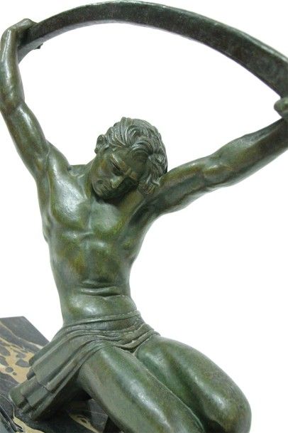 Demeter H. CHIPARUS (1886-1947) « L’Âge de bronze » Sculpture. Épreuve en régule...