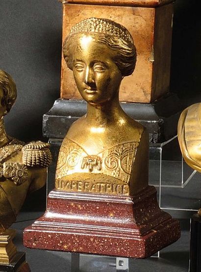 null «L'Empereur Napoléon III et l'Impératrice Eugénie».
Paire de bustes en plâtre...