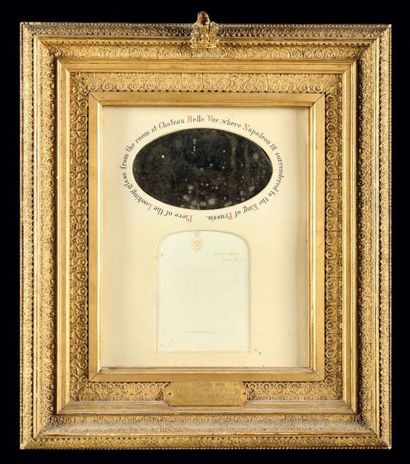 null CHATEAU DE BELLEVUE (1870)
«Fragment de miroir provenant du château de Bellevue...