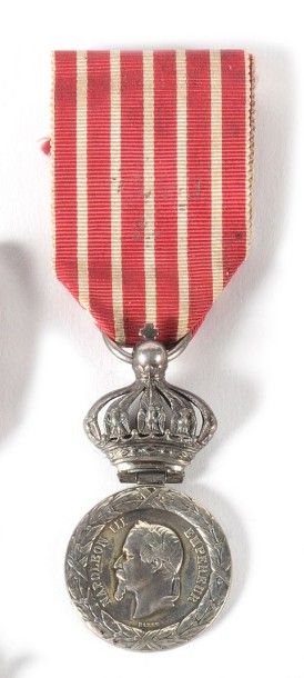 France MEDAILLE DE LA CAMPAGNE D'ITALIE (1859).
Médaille du 2e type, modèle sous...