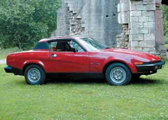 1977 TRIUMPH TR7 Carrosserie : Coupé Moteur : 1 997 cm3 Boîte de vitesse à 4 rapports...