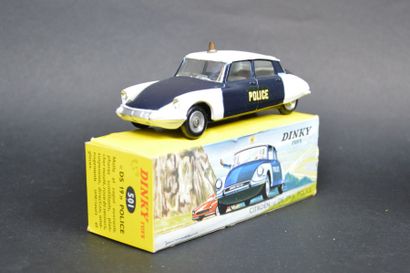 null "DINKY TOYS - Citroën DS 19 " Police" Miniature au 1/43°. Ref n° 501, malle...