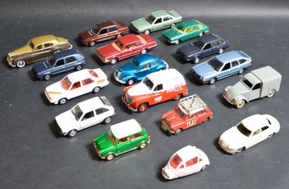 null " Miniatures , marques diverses" Lot de 17 miniatures à l'échelle 1/43èmè. Comprend...