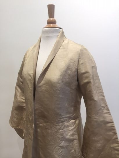 Paul POIRET (attribué à), début XXe siècle ROBE de CHAMBRE façon « kimono » en taffetas...