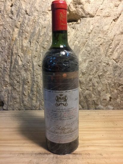 null 1 Blle
Château MOUTON ROTHSCHILD (Pauillac)
1971
Belle/Rare