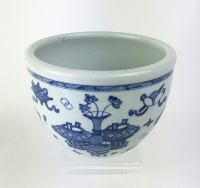 null CHINE Cache-pot en porcelaine bleu et blanc Qing Haut : 13 cm
