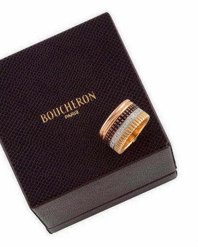 null BOUCHERON Modèle de la Collection QUATRE BAGUE JONC en or jaune, brun et rose,...