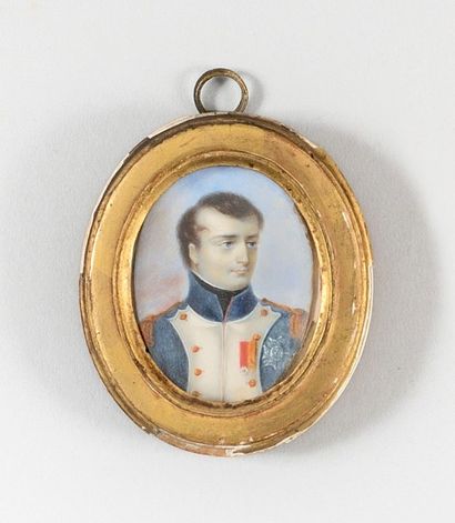 null ECOLE FRANCAISE du XIXème siècle. « Portrait de l’Empereur Napoléon Ier en buste...