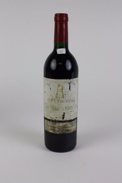 null 1 blle 1984 Château LATOUR (Pauillac) BG, etiquette TA