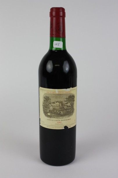 null 1 blle 1982 Château LAFITE ROTHSCHILD (Pauillac) bon niveau EA