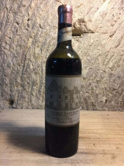 null 1 blle 1921 Château HAUT BRION (Graves) mi epaule/belle etiquette