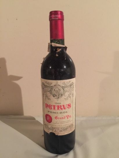 null 1 BLLE
Château PETRUS (Pomerol)
1988
Belle/Etiquette légèrement abimée