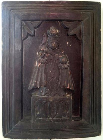 null Panneau en bois sculpté du XVIIeme siècle.