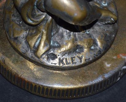 null Louis KLEY (1833-1911) " Eros Mariage" Mascotte signée L.Kley, bronze argenté....
