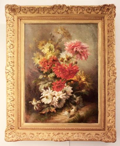 null Eugène PETIT (1839-1886) (Att.à) Bouquet de dahlias Huile sur toile Signé en...