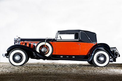  1932 CHRYSLER IMPERIAL CUSTOM Type : Eight N° de série 7803694 Carrosserie : Cabriolet...