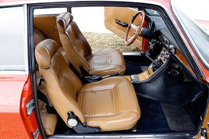 null 1971 ALFA ROMEO GIULLIA 1750 GT VELOCE
Châssis n° 1391096
Carrosserie : coupé...