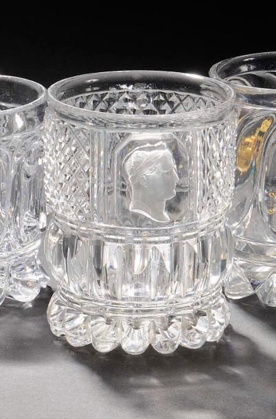 null Verre en cristal au profil en cristallo cérame de « l’Empereur Napoléon Ier »...