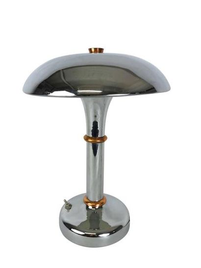 null Travail des années 1950 Lampe de bureau « champignon » en métal chromé à bouton...