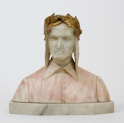 null Giuseppe GAMBOGI (1862-1938) Dante à la couronne de laurier Sculpture en marbre...